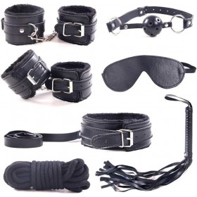 7 Parçalı Fetish Set: Gecelerinizi Renklendirin